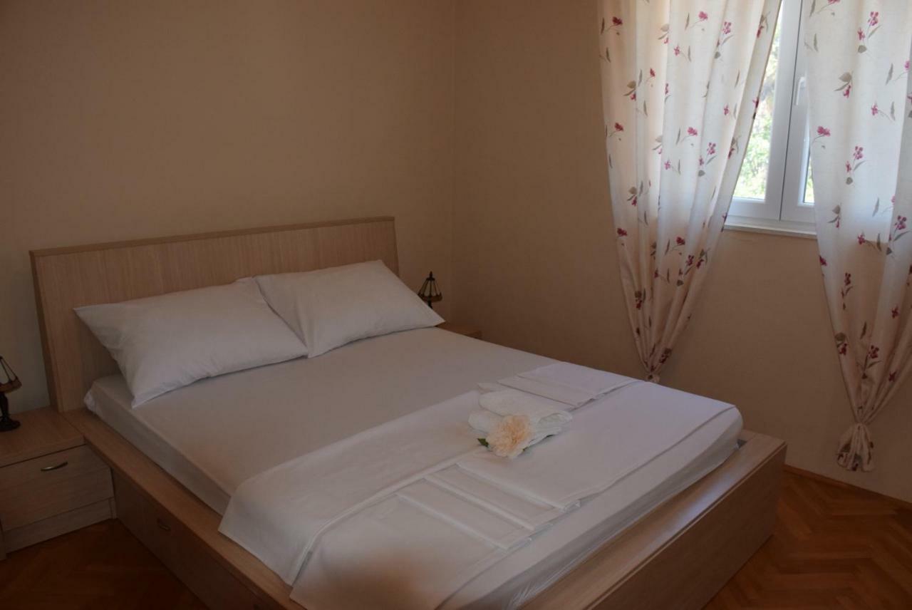 Apartments Zelic Vodice Exterior foto