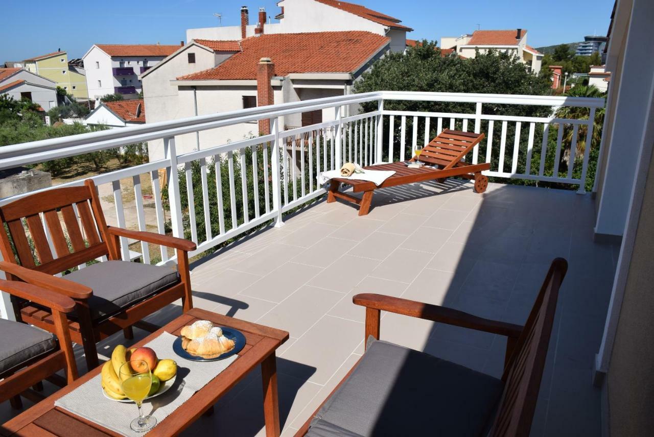 Apartments Zelic Vodice Exterior foto