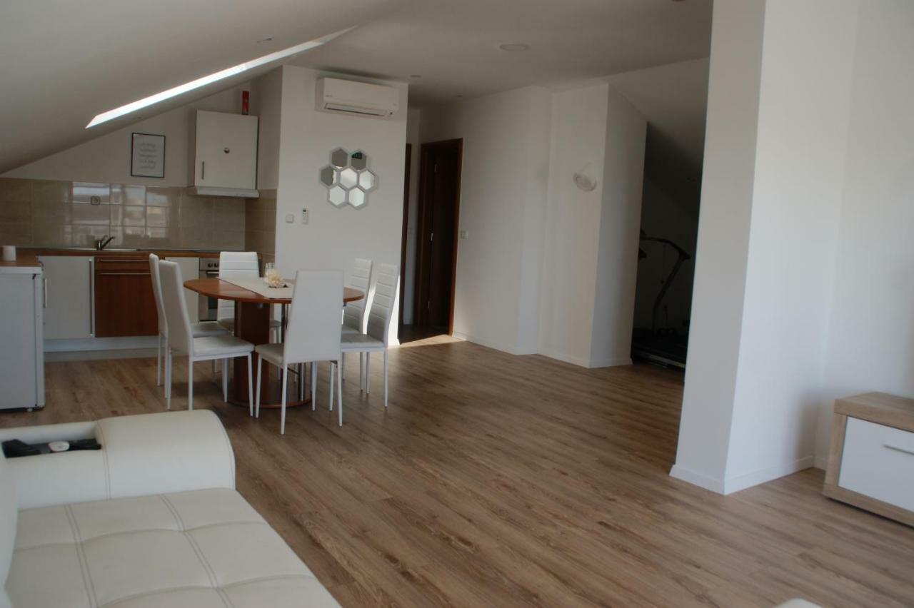 Apartments Zelic Vodice Exterior foto