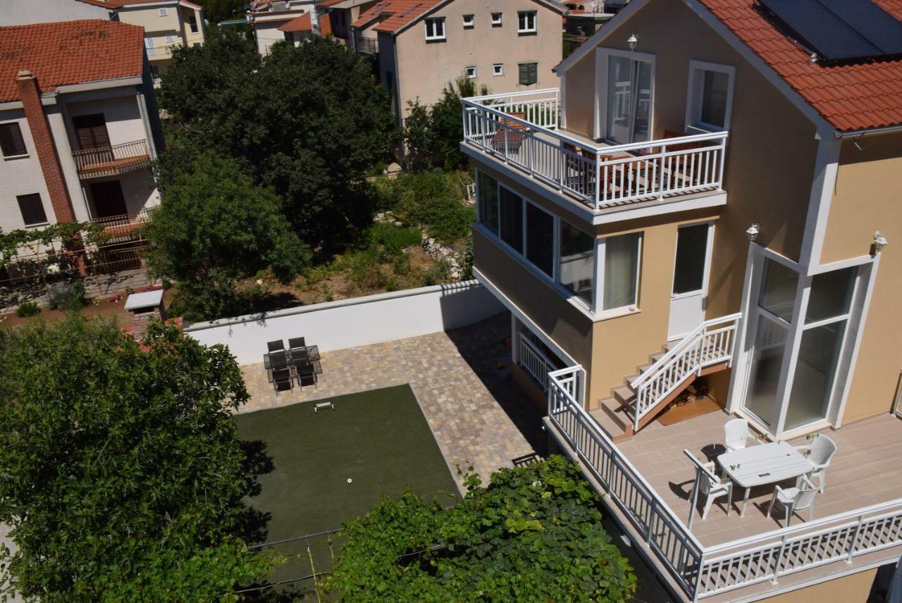 Apartments Zelic Vodice Exterior foto